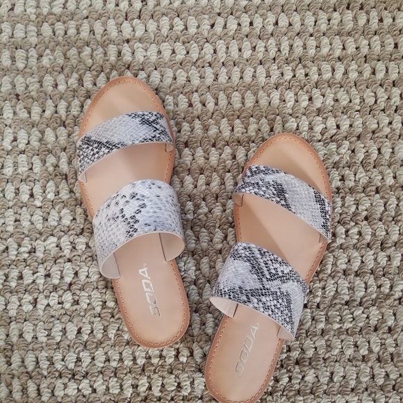 NEW ! 💖 Double Strap Python Womens Sandals - Picture 2 of 7